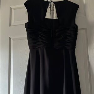 Elegant Black Sleeveless Dress